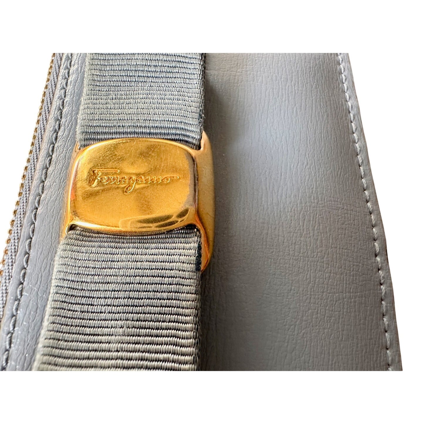 Ferragamo Powder Blue Bow Zippered Pouch Card Holder