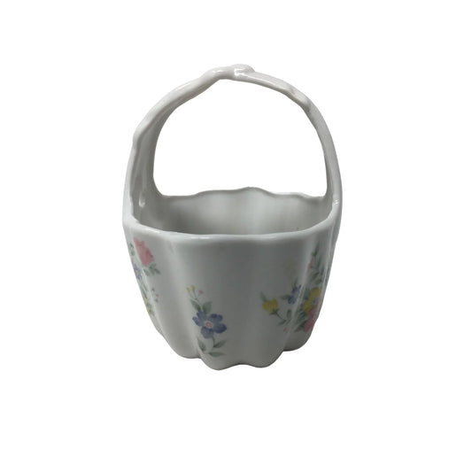 Vintage Small White Porcelain Basket with Flower Pattern on it - A+ Stuff