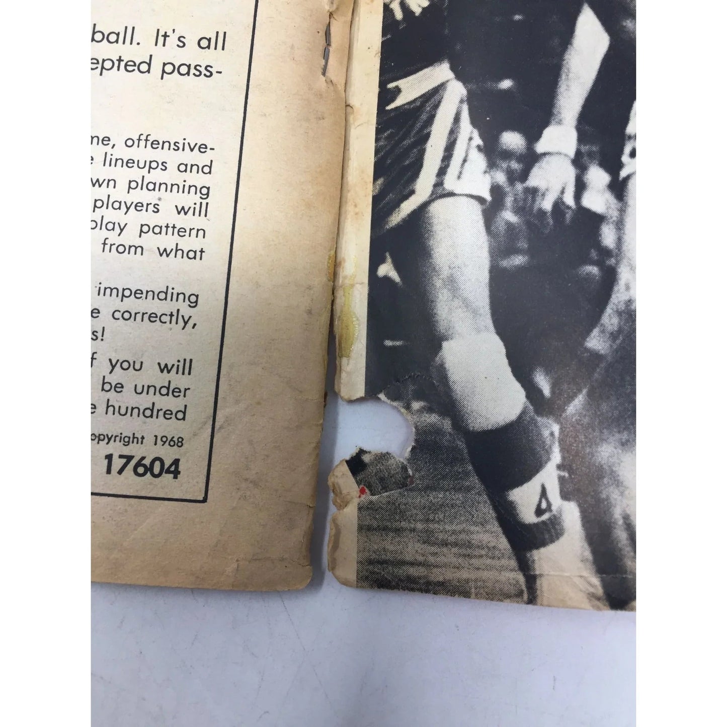 BASKETBALL YEARBOOK 1969 College Pros HS Vintage Magazine - A+ Stuff - Magazines - A+ Stuff