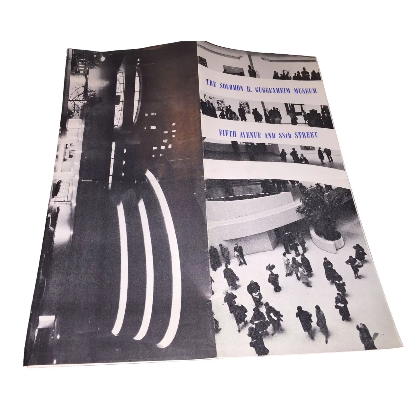 Vintage Solomon R. Guggenheim Museum Souvenir Brochure - A+ Stuff