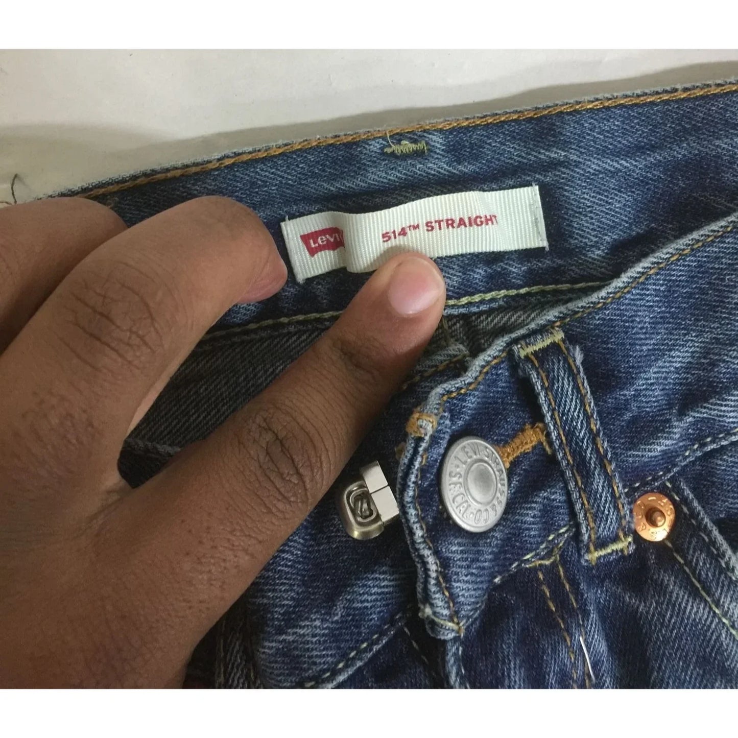 Levi 514 Straight Buttoned Blue Jeans Boys Size 7 (6-7 Years) - A+ Stuff