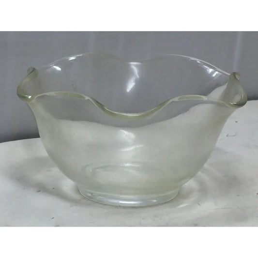 Retro Looking Clear Glass Bowl with Scalloped Rim A+ Stuff A+ Stuff