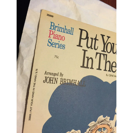 Put Your Hand In The Hand by Gene Maclellan Vintage Sheet Music 1971 - A+ Stuff