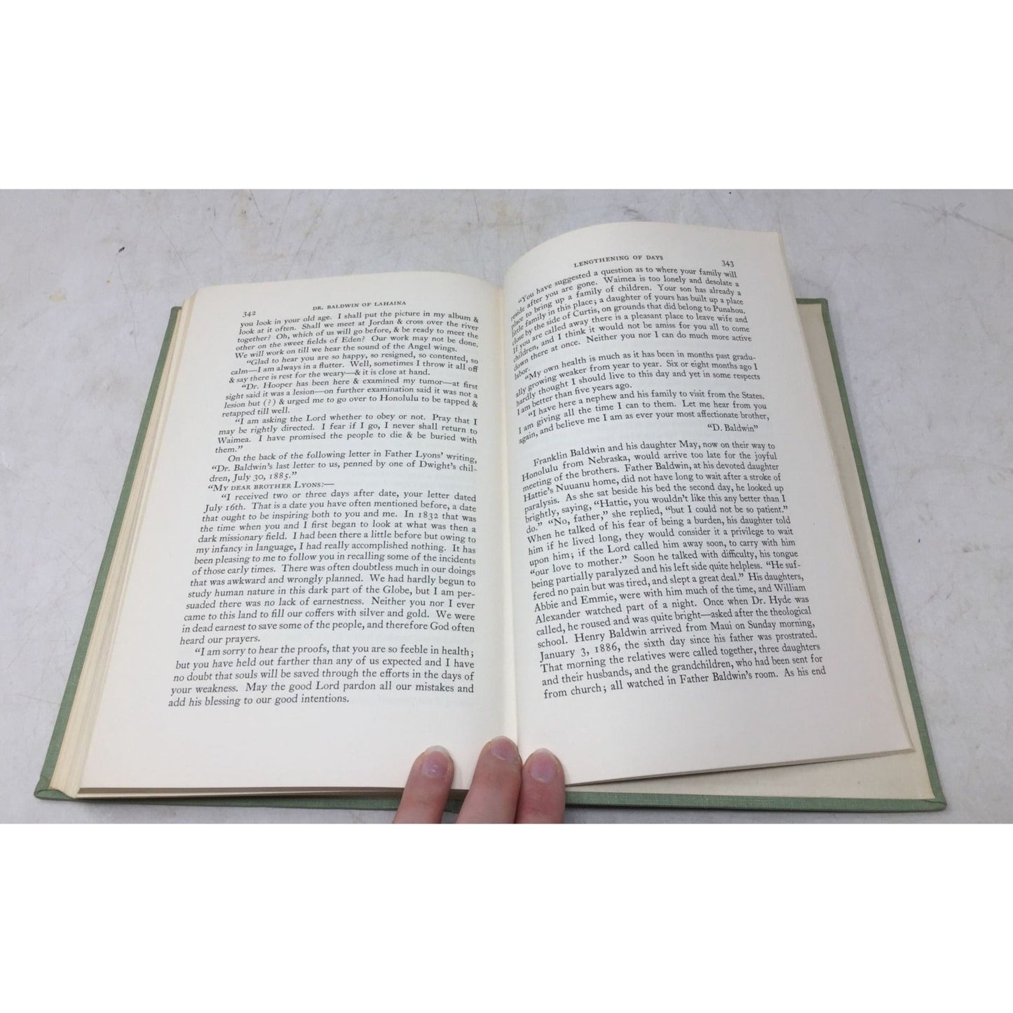 Hardcover Book Titled "Dr. Baldwin of Lahaina" unbranded A+ Stuff Vintage Books