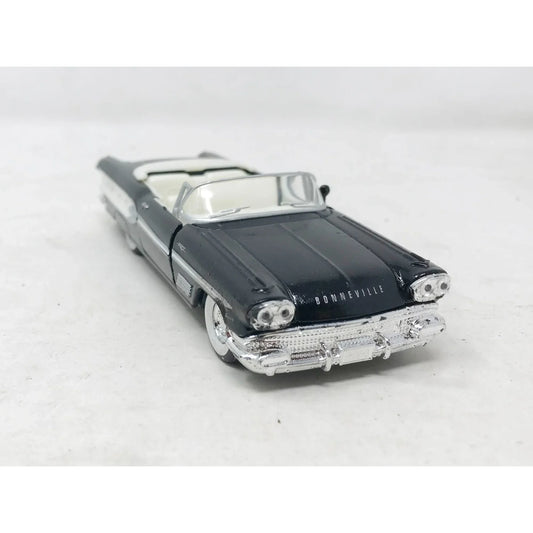 1958 Pontiac Bonneville Convertible (Black) - ROAD CHAMPS American Classic Car 1:43 Die Cast - A+ Stuff