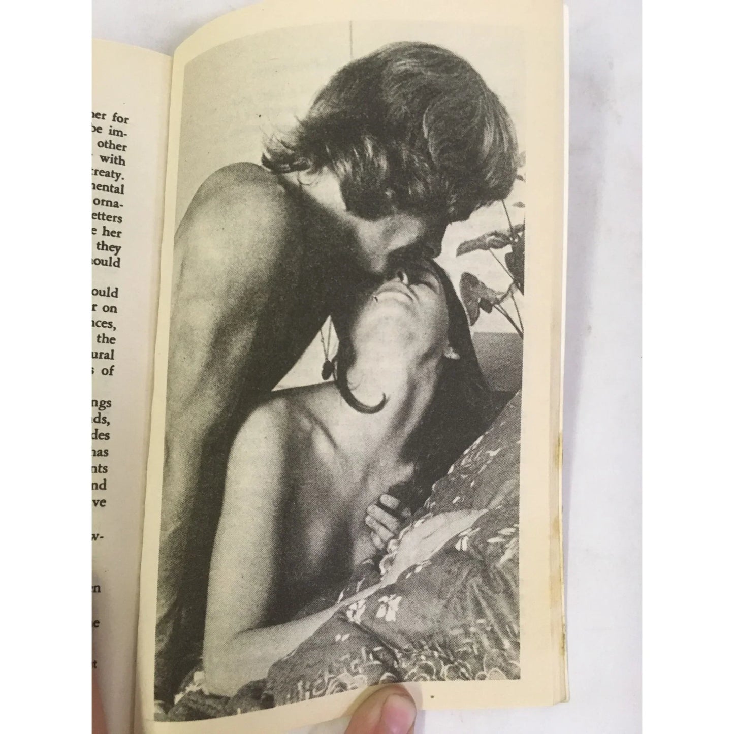 The Kama Sutra Paperback Book- Special Collectors Edition- includes explicit photographs - A+ Stuff