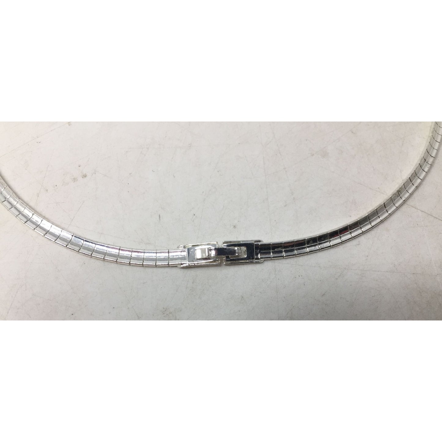 Women's Silver Tone Necklace