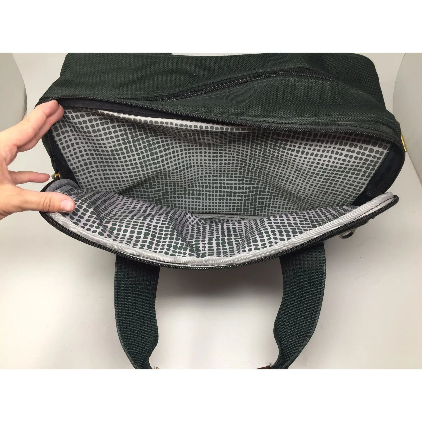 Ricardo Beverly Hills Green Zippered Carry On Travel Bag With Handles - A+ Stuff