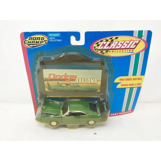 1969 Dodge Daytona (Green) - ROAD CHAMPS American Classic Car 1:43 Die Cast - A+ Stuff