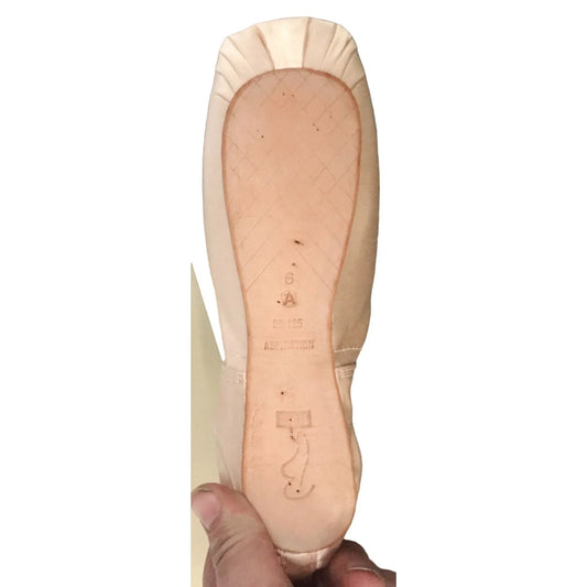 BLOCH Aspiration Ballet Pointe Shoes - S0105 - Size 080C Bloch A+ Stuff