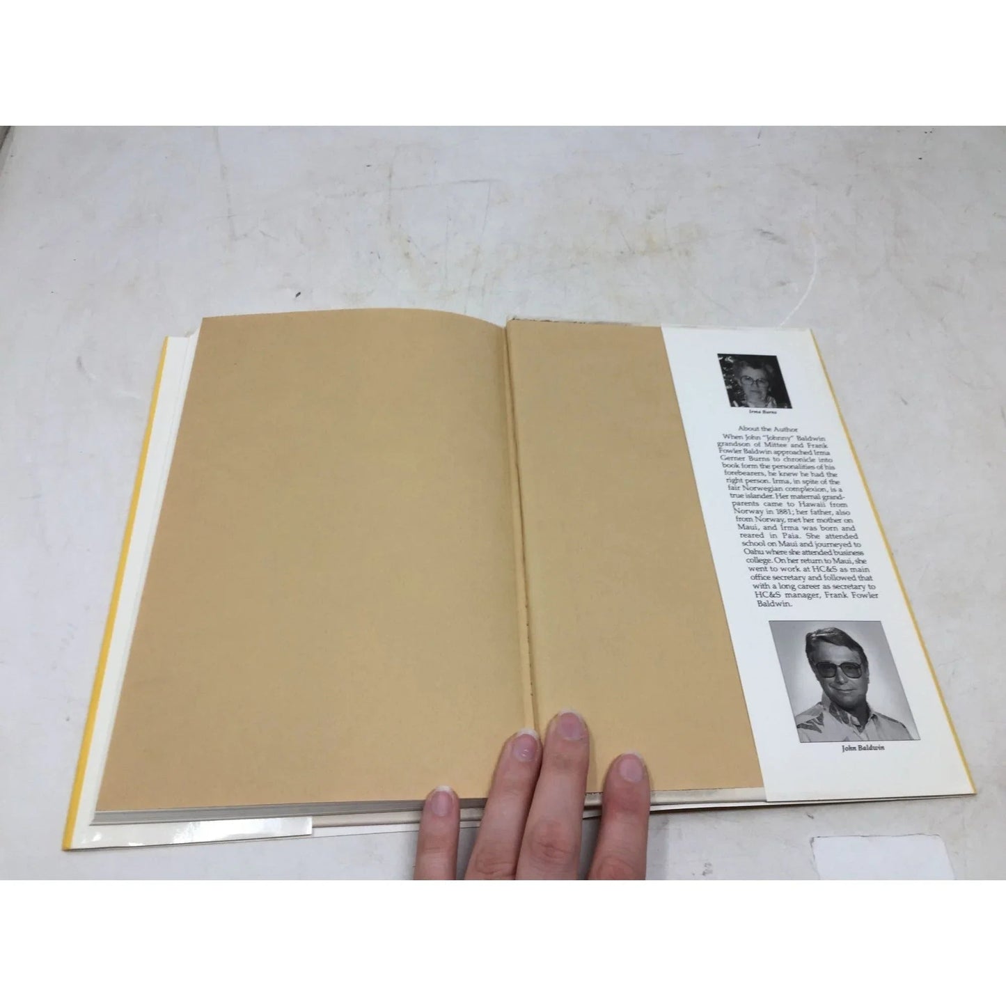 ''MAUI'S MITTEE AND THE GENERAL'' by Irma Gerner Burns - A+ Stuff - Books - A+ Stuff