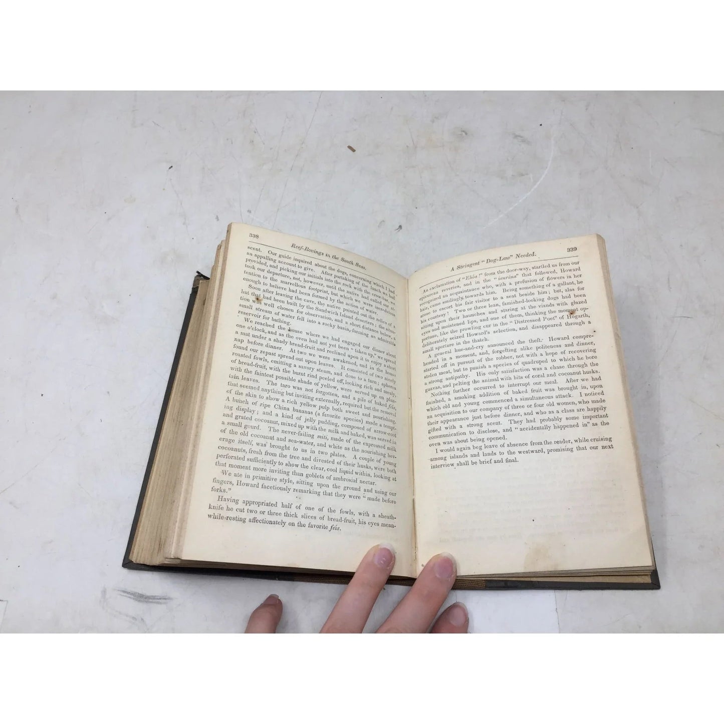 "Na Motu: Reef - Rovings in the South Seas" Book - A+ Stuff - Books - A+ Stuff