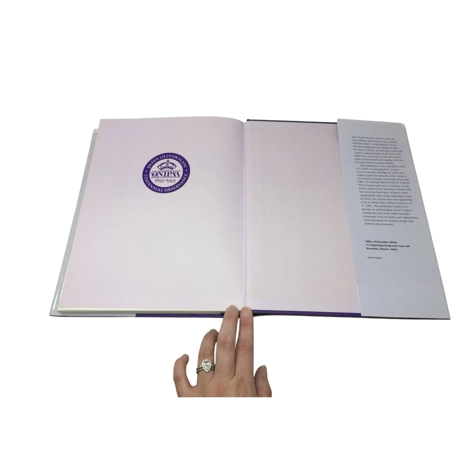 ''Onipa'a: Five Days in the History of the Hawaiian Nation'' - A+ Stuff - Books - A+ Stuff