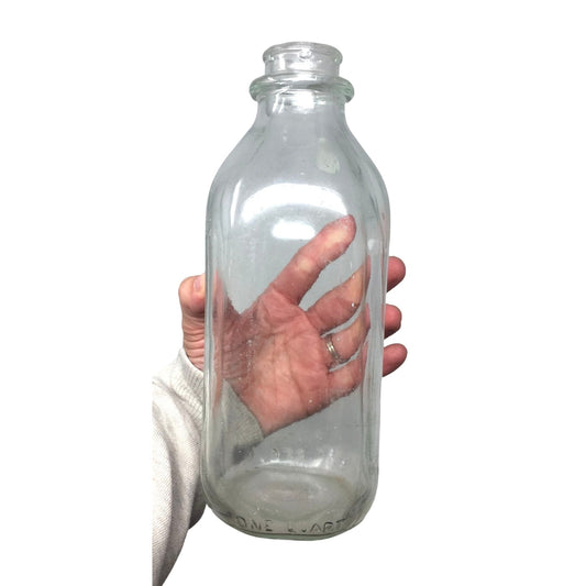 Vintage Clear Glass 1 Quart Milk Jug/Bottle (25 80 on the bottom)