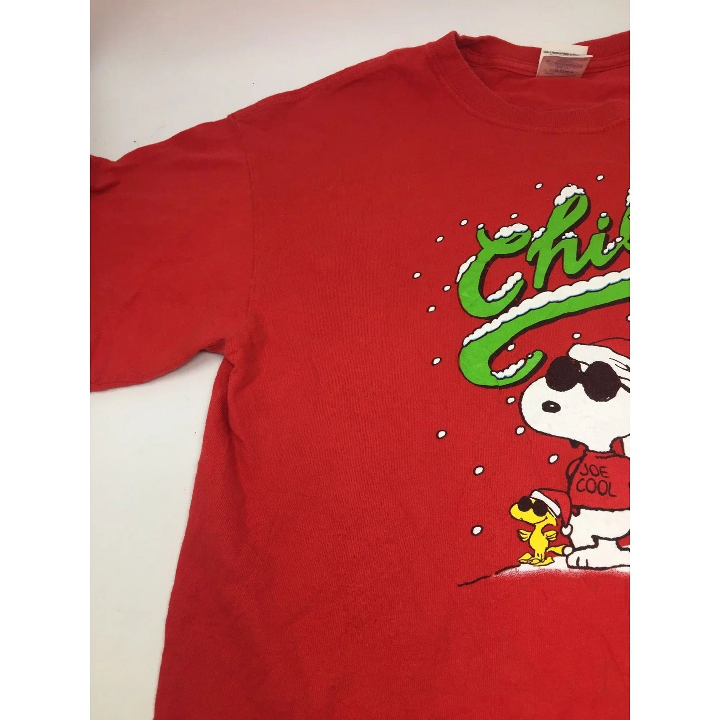 PEANUTS CHRISTMAS RED GILDAN TEE SHIRT SIZE LARGE - GILDAN - Shirts & Tops - A+ Stuff
