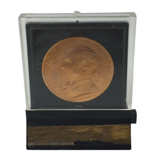 President of the United States Harry S Truman Vintage Collectible Coin With Stand/Holder - A+ Stuff - Collectible Coins & Currency - A+ Stuff