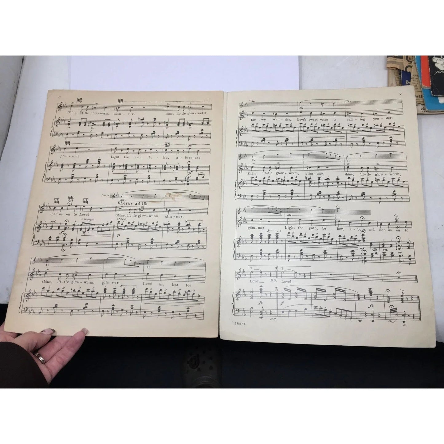 Song - Medium Key ''The Glow - Worm'' Sheet Music book - A+ Stuff - SHEET MUSIC - A+ Stuff