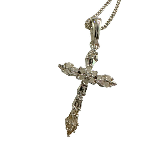 Sterling Silver Cross Necklace 20" Chain - Intricate Detailing