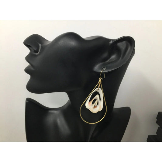 Women's Oval Shaped Gold Tone Sea Shell Dangle Earrings - A+ Stuff - Earrings - A+ Stuff