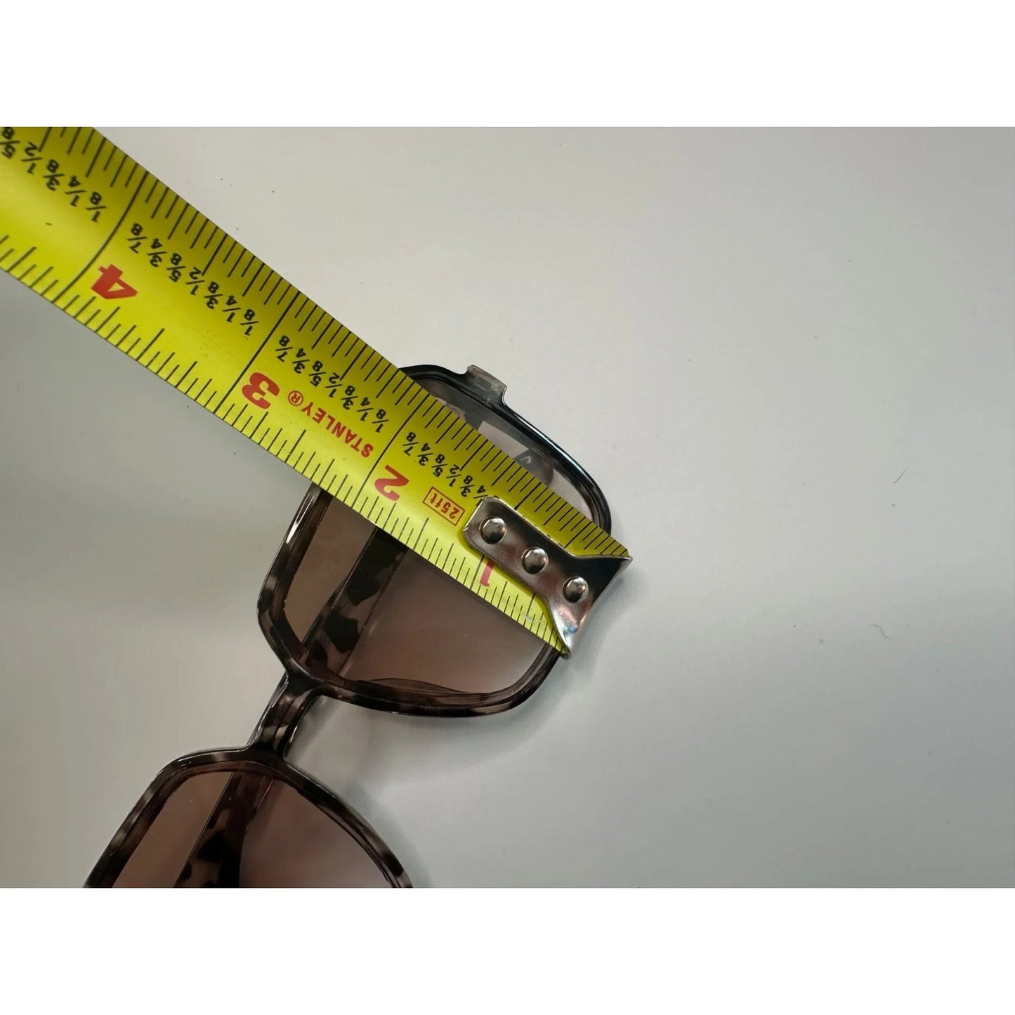 Women's Sunglasses with Large Frames - A+ Stuff - Sunglasses - A+ Stuff