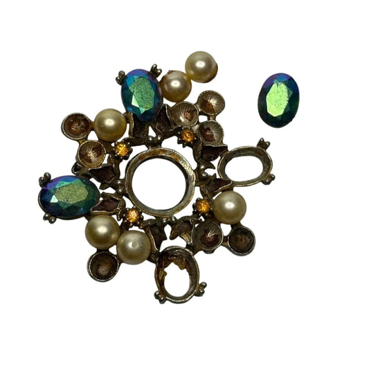Women's Vintage Gold Tone Brooch Pin with Gems and Faux Pearls - A+ Stuff - Brooch - A+ Stuff