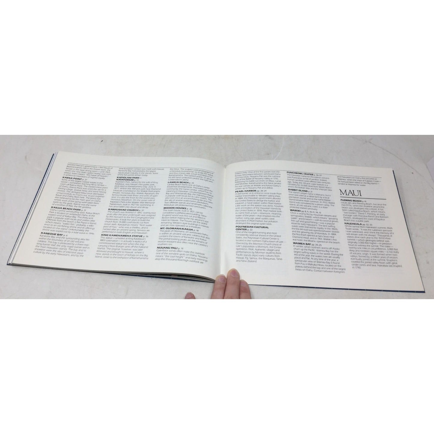 Landmark Hawaii: Sites and Sights of the Islands" unbranded A+ Stuff books