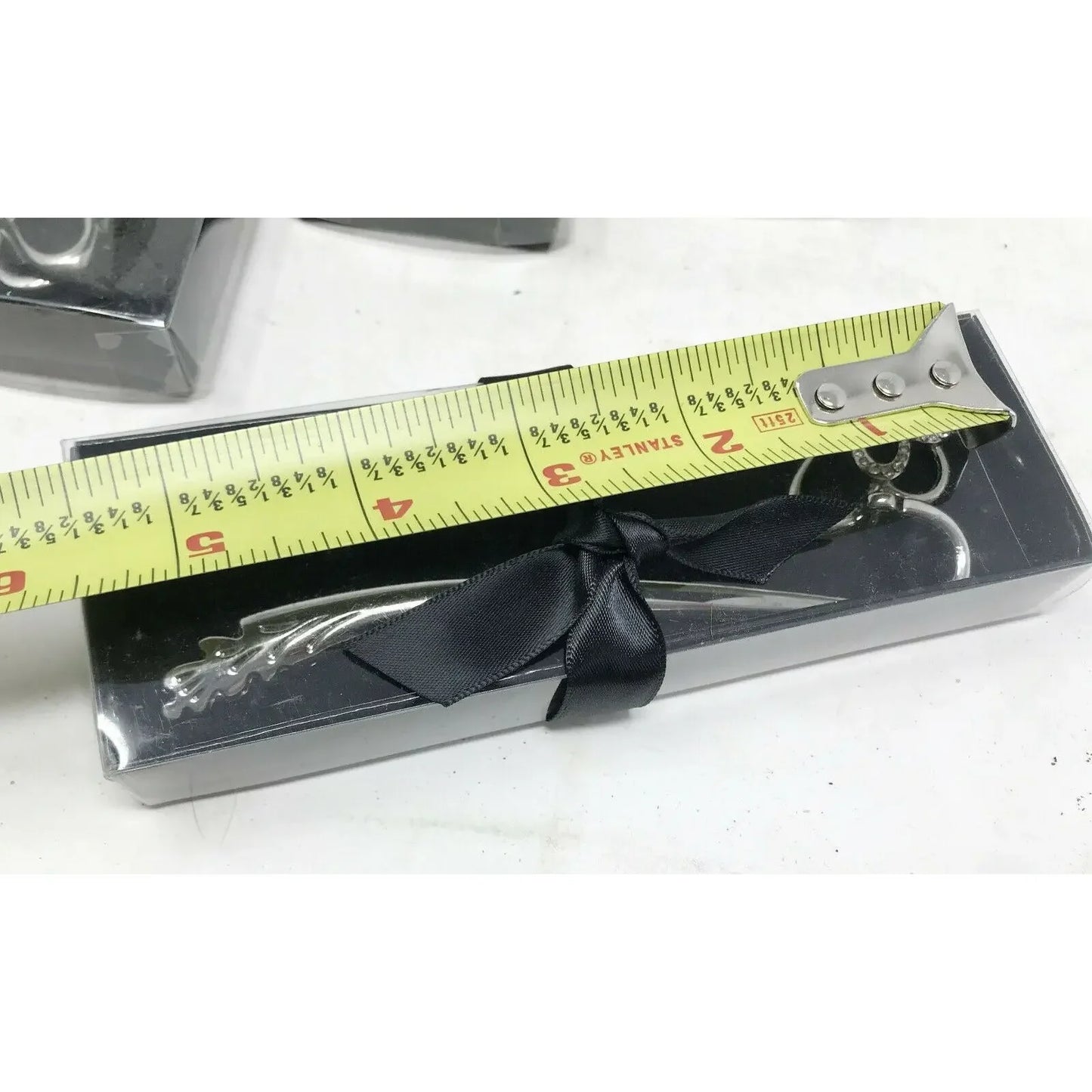 Entwined HEARTS Bookmark SIlver Tone in GIFT Box w Ribbon Unbranded