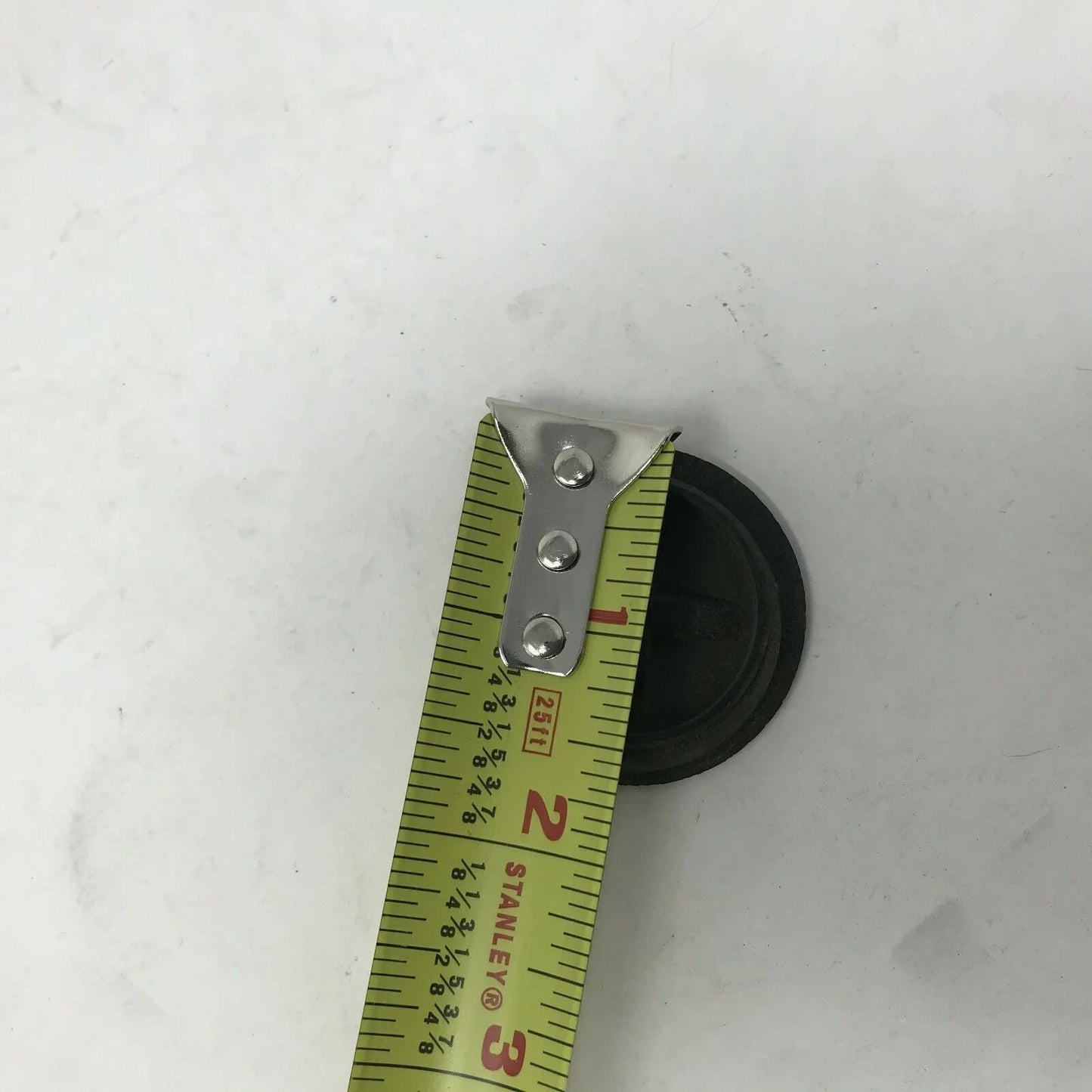 GENUINE GM Part 1731168 General Motors PLUG (F/Seat Belt Slv) Nos General Motors A+ Stuff Tools