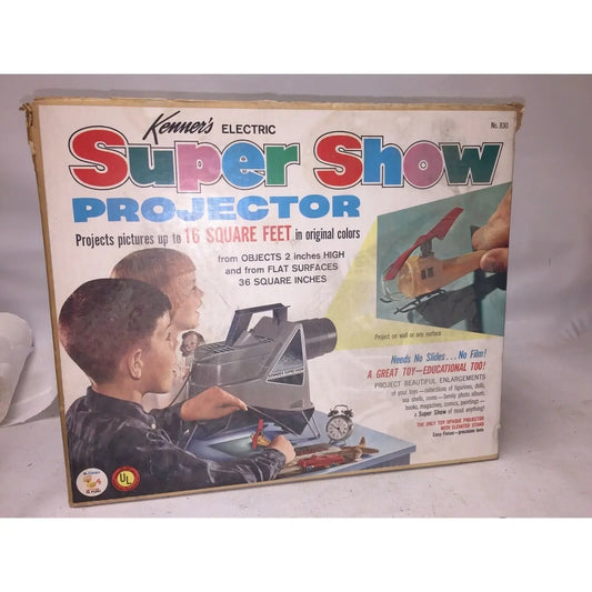 VINTAGE 1965 KENNER SUPER SHOW PROJECTOR IN BOX -Classic Kenner