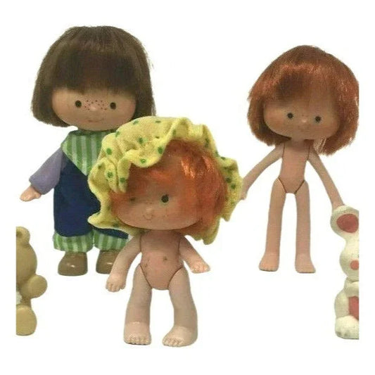 Mixed Lot of STRAWBERRY SHORTCAKE Dolls 1979 American Greetings American Greetings A+ Stuff Toys