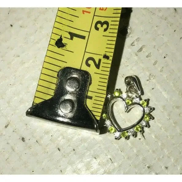 Pretty HEART PENDANT Green and White Stones on Silvertone Heart Unbranded
