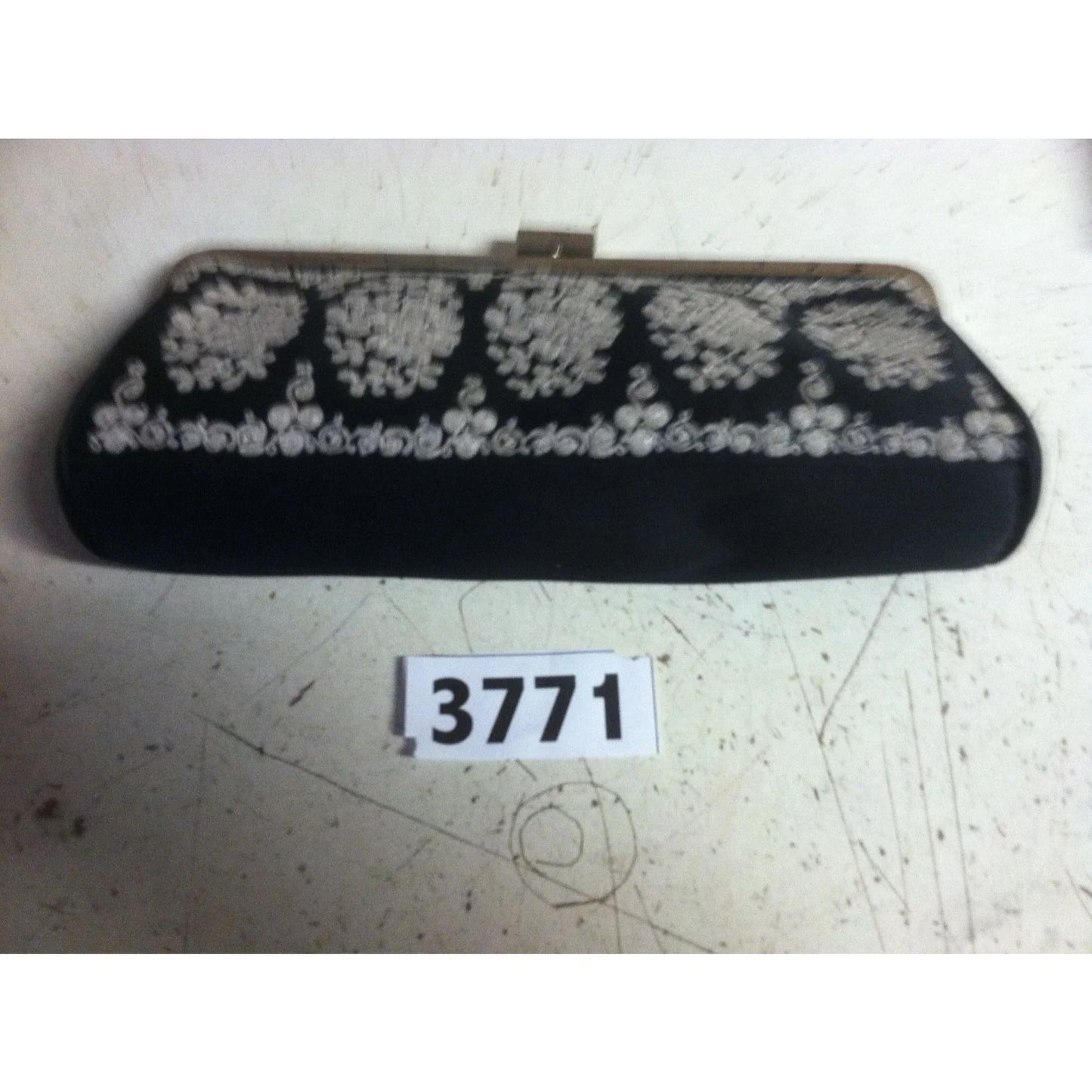 Kate Landry Ornately Embroidered Clutch Evening Bag - Shoulder and Hand Strap - Black & White Kate Landry A+ Stuff