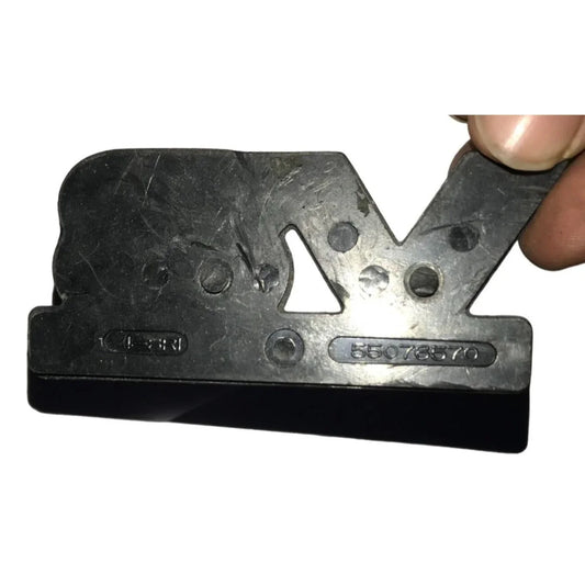 Auto Emblem / Decal V8 Magnum - auto part emblem V8 MAGNUM A+ Stuff