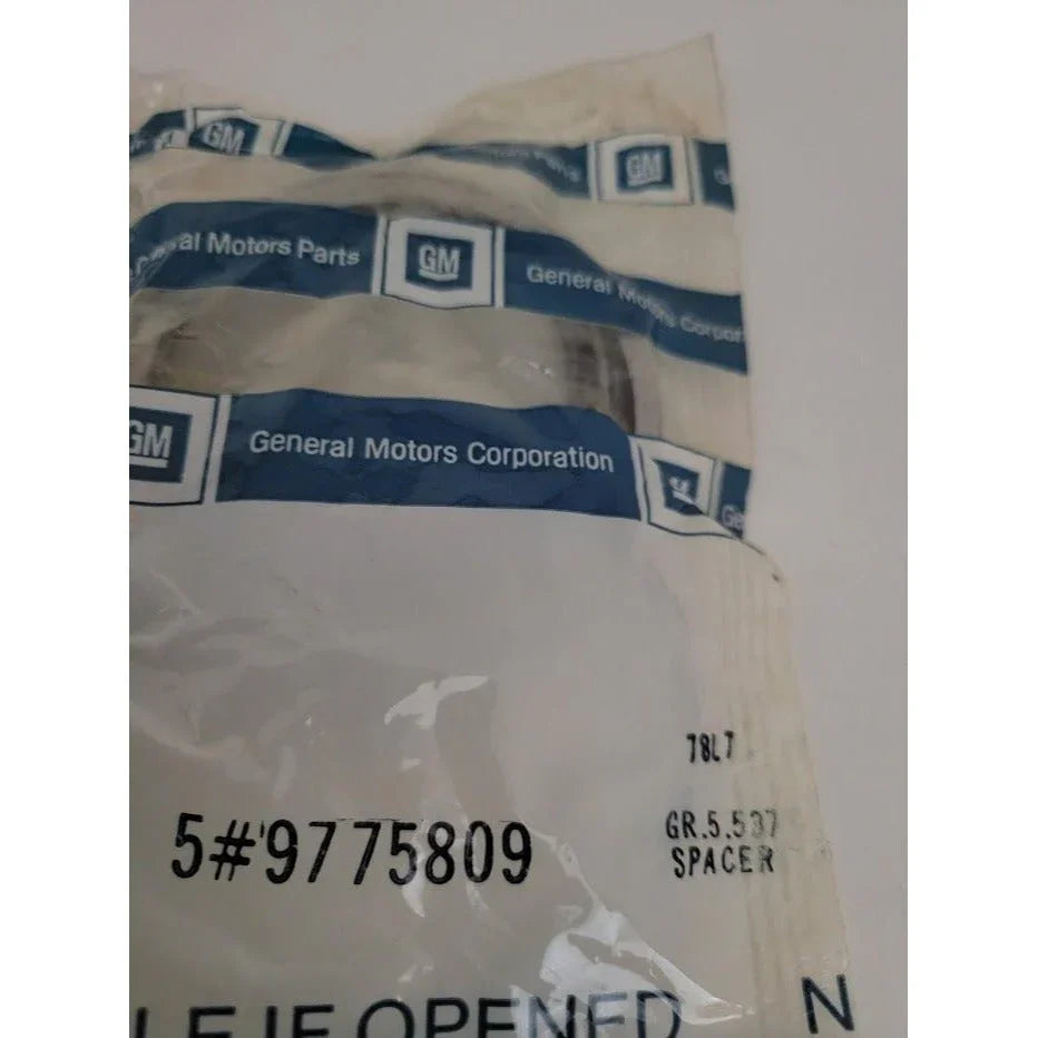 Genuine General Motors part no. 9775809 SPACER Vintage GM Replacement Part - GR 5.537 - NOS GM A+ Stuff Tools