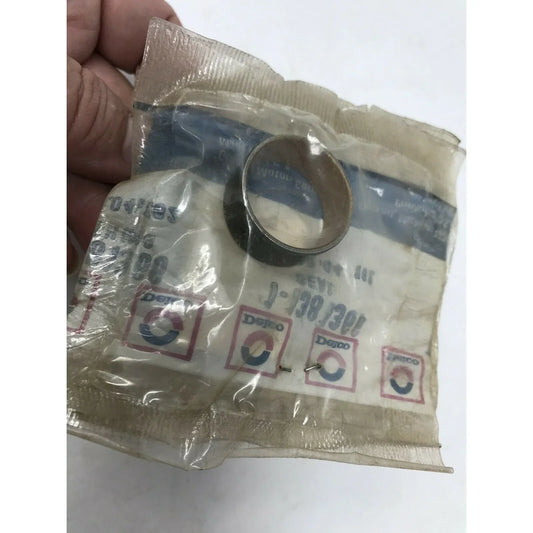 Genuine GM 1381366 - BUSHING SEAL - General Motors NOS Part gm delco A+ Stuff Tools