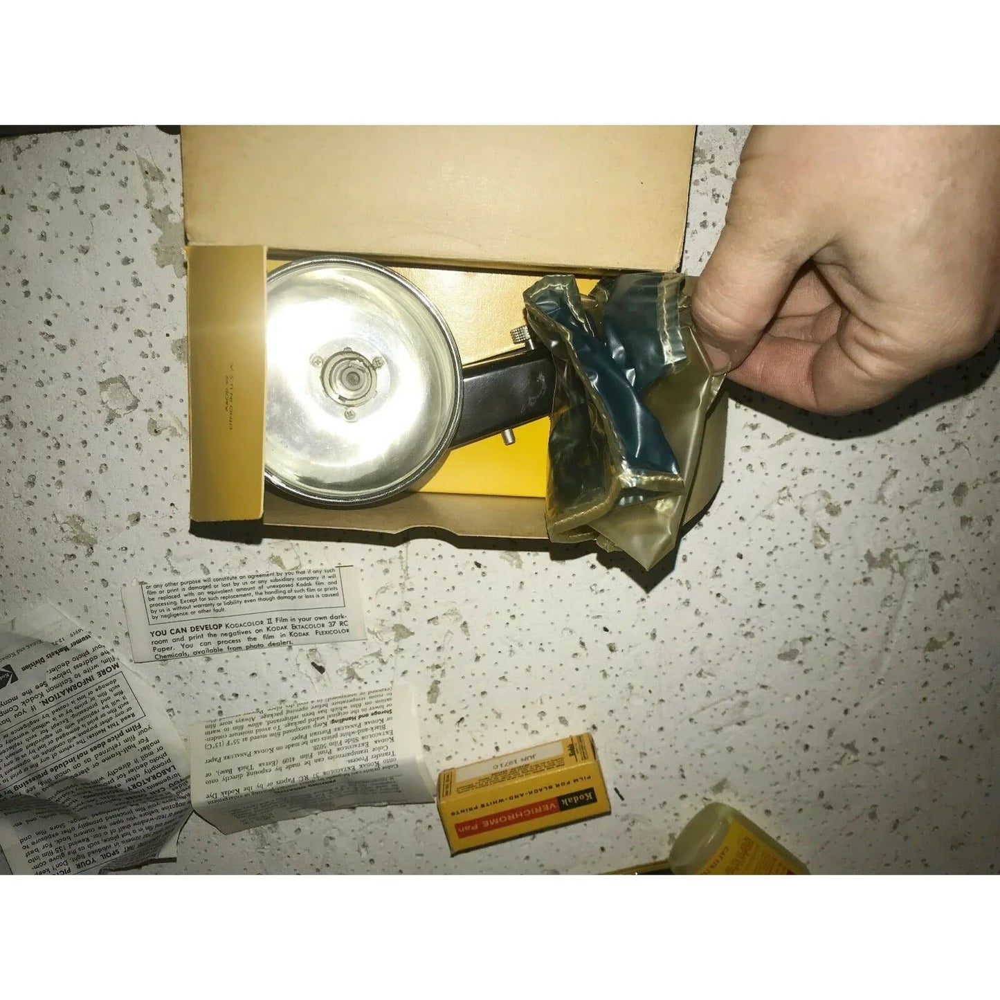 Vintage KODAK Camera Accessories Midget Flasholder Lens Cleaner Kodalite A+ Stuff Camera Accessory Sets