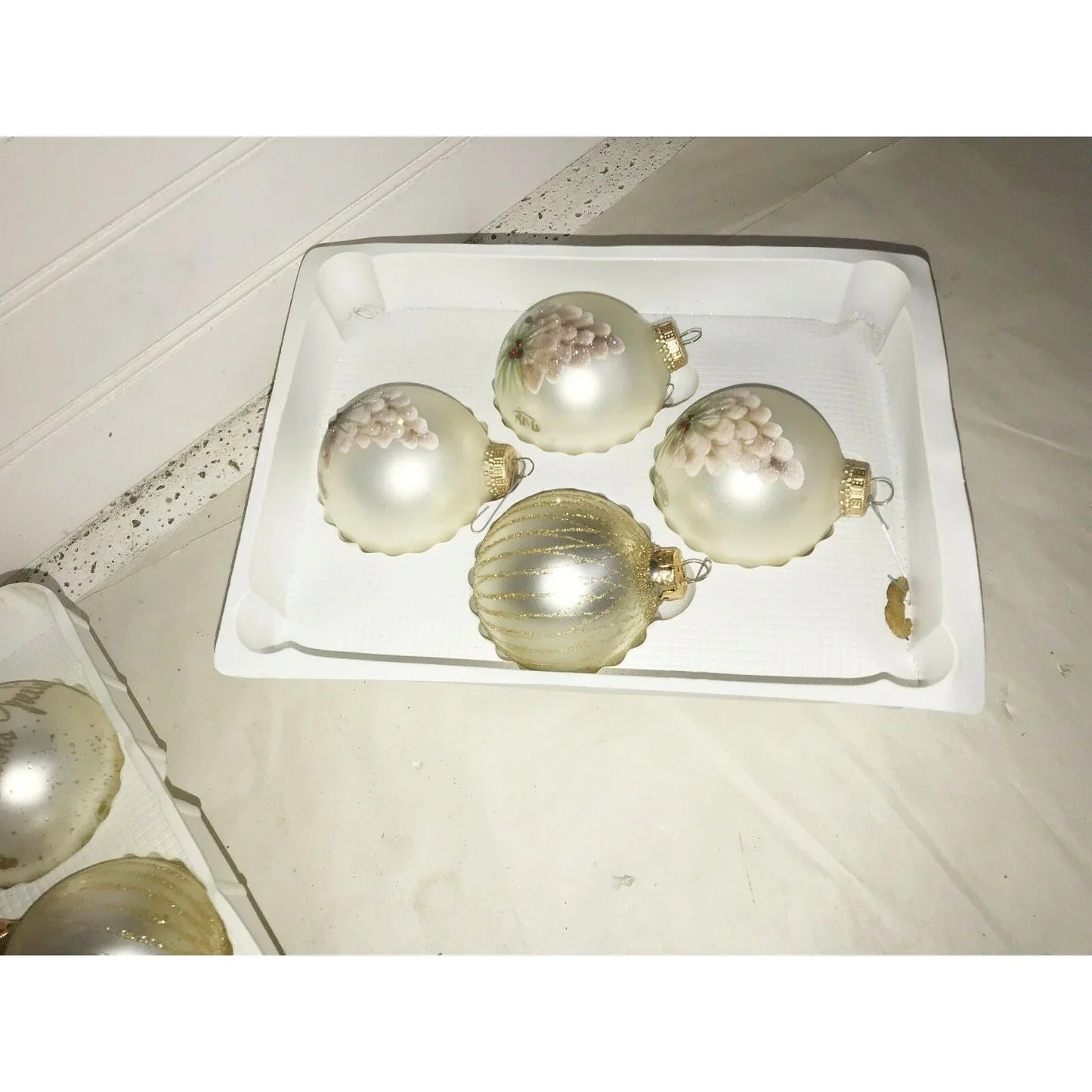 White & Gold CHRISTMAS ORNAMENT Set Some HANDPAINTED Holiday Decor Unbranded A+ Stuff Holiday Ornaments