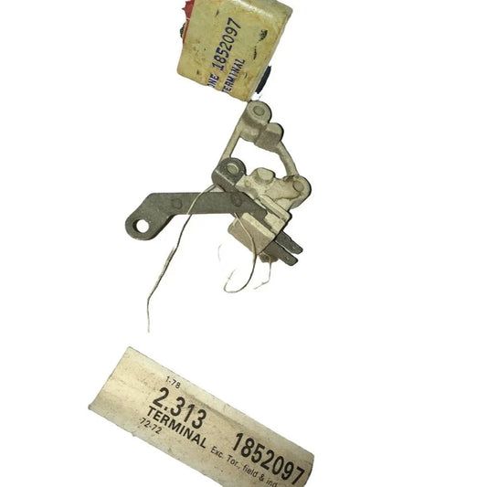 Genuine GM Part - Alternator TERMINAL and Spacer - # 1852097 - NOS Vintage General Motors OEM Replacement Part - New Old Stock GM A+ Stuff terminal and spacer