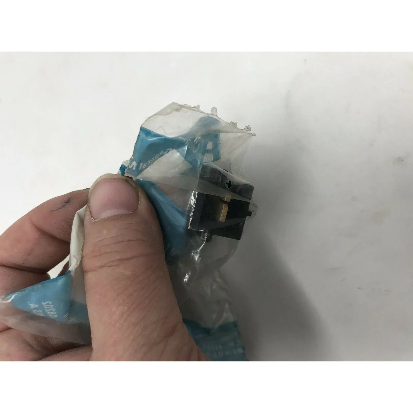 GENUINE GM 1406253 Replacement Auto Part MODULE Idle Spd p/s Press General Motors A+ Stuff Tools