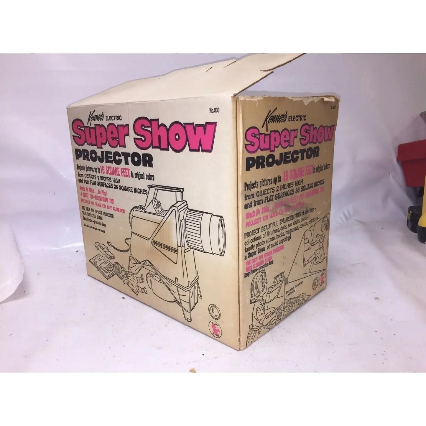 VINTAGE 1965 KENNER SUPER SHOW PROJECTOR IN BOX -Classic Kenner