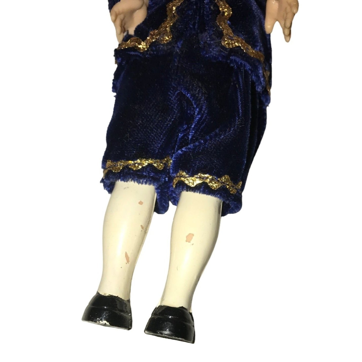 Vintage Collectible Pair of Colonial Times Dolls Wearing Blue/White Velvet Dresses