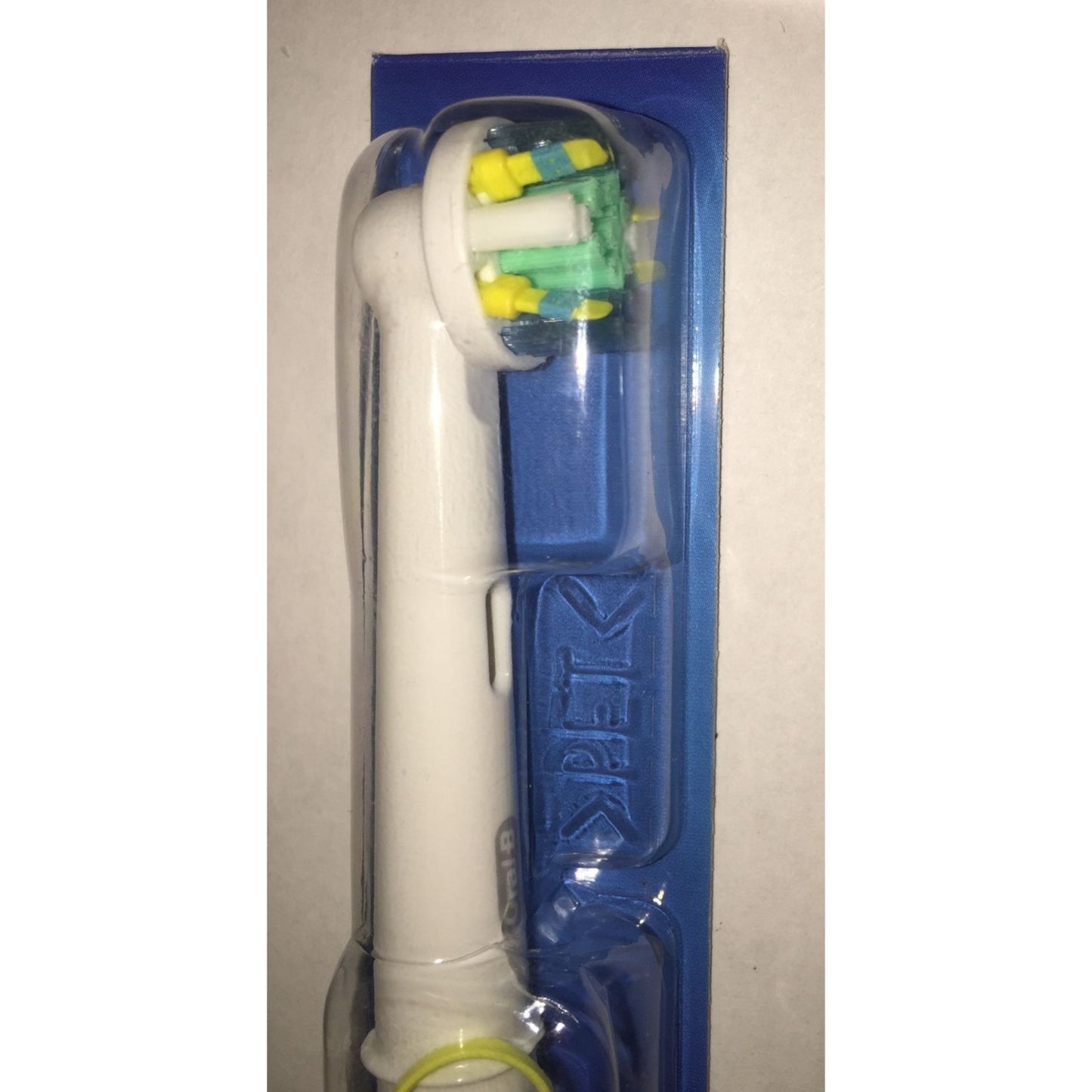Oral B Floss head for Triumph Toothbrush- New in Packaging
