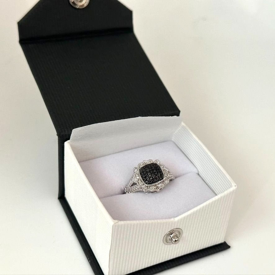 Elegant Balck Diamond Cocktail Ring Size 7.25