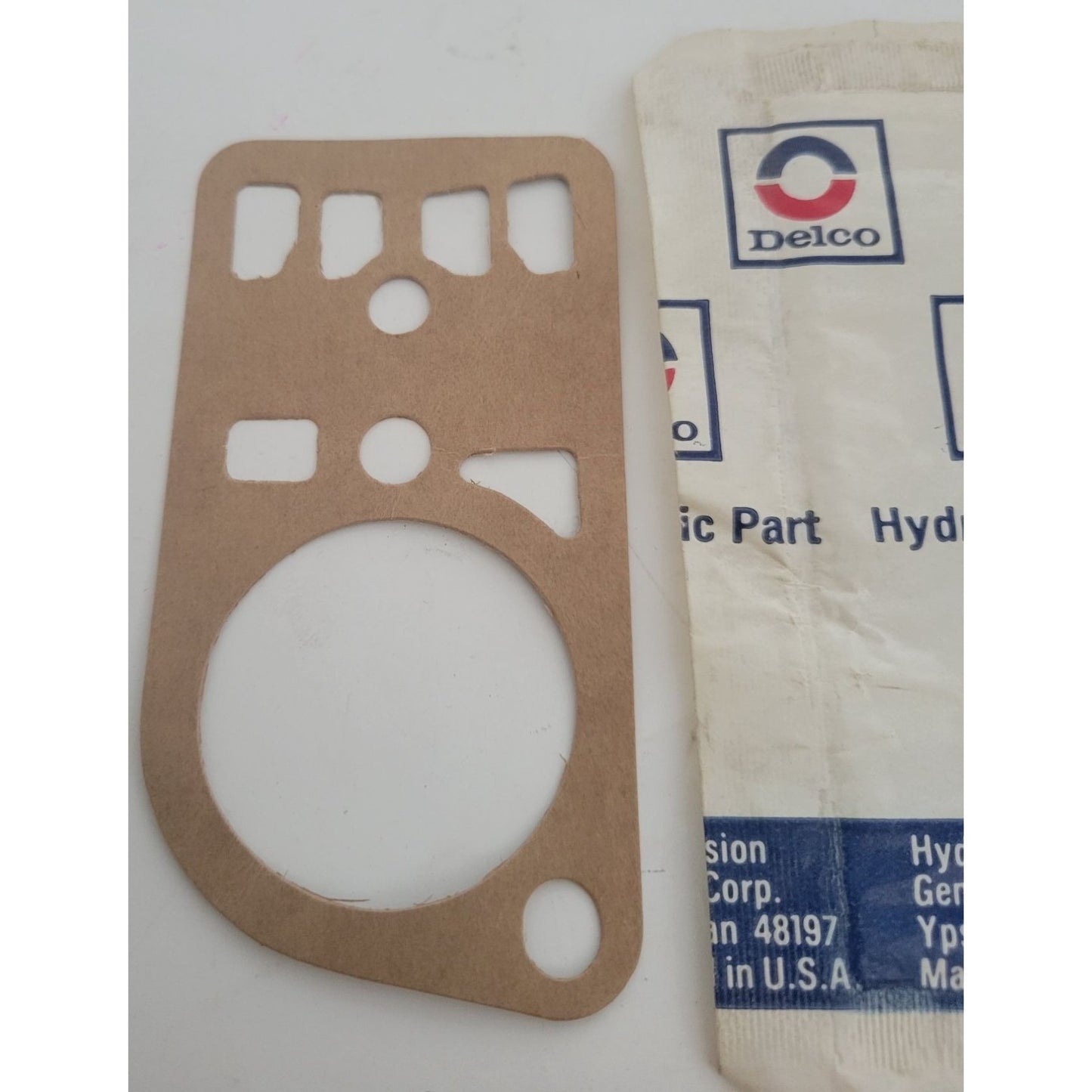 GM Genuine General Motors Parts- GASKET Part 8631408