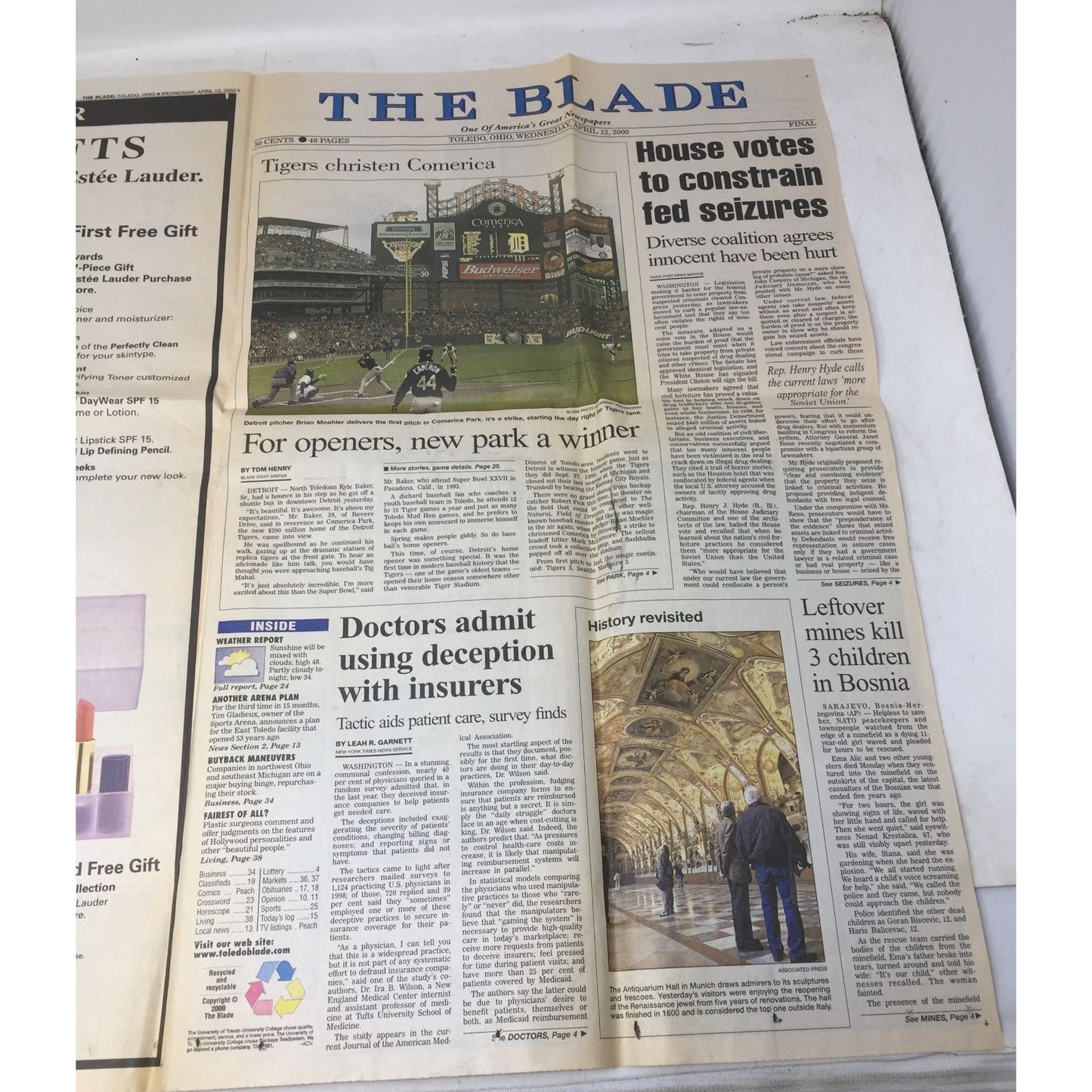 Vintage The Blade Collectible Newspaper April 12, 2000