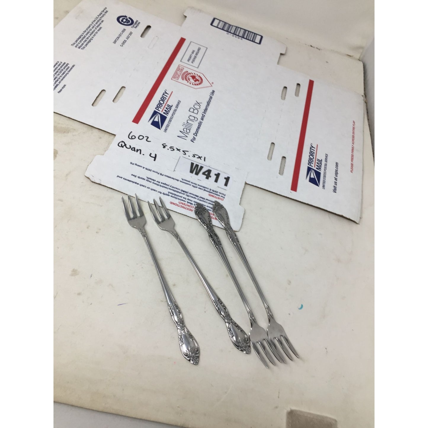 Oneida Stainless Cocktail Forks Set of 4