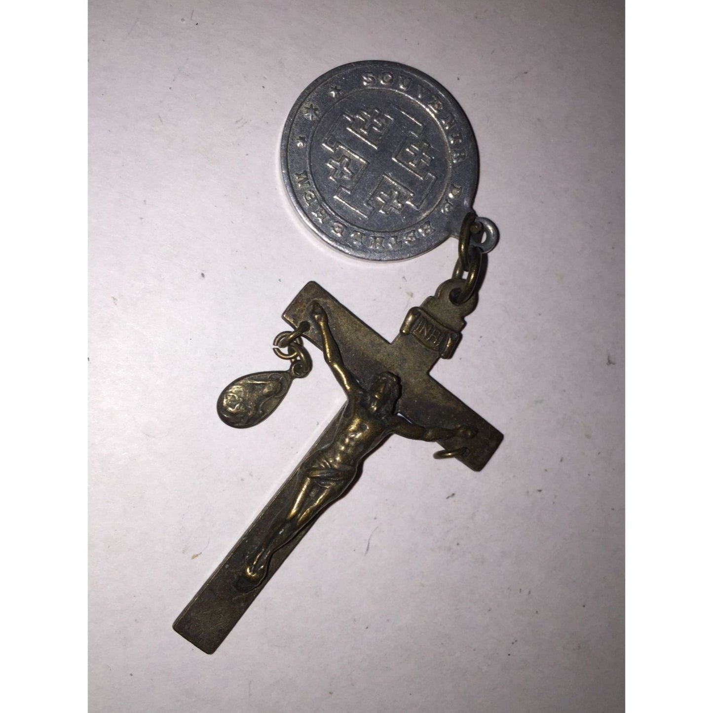 Vintage Religious Jesus on the Cross Souvenir De Bethlehem Pendant