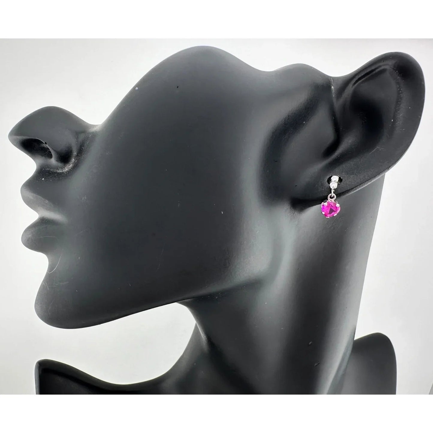 10kt White Gold Pink Sapphire Heart Dangle Earrings - Unbranded - Earrings - A+ Stuff