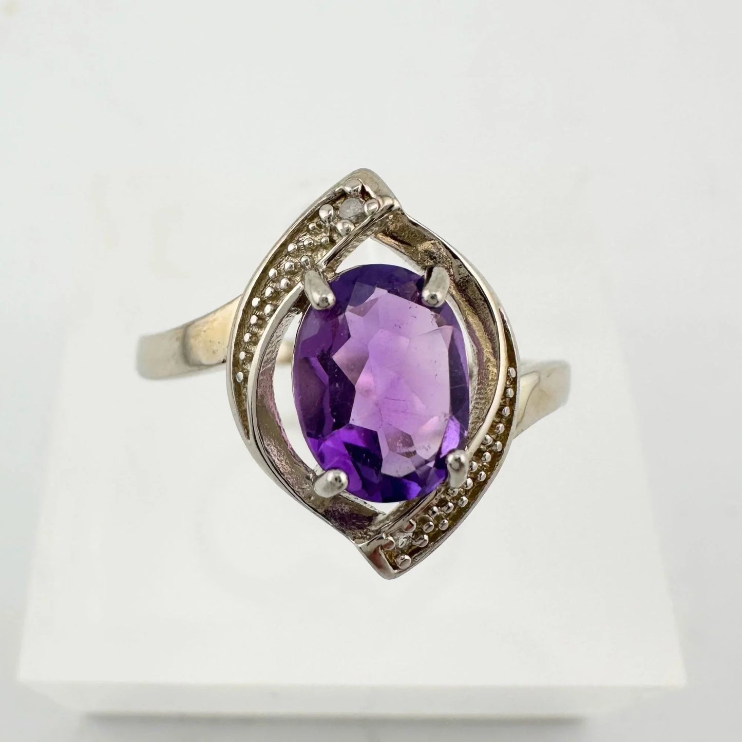 1.11 Carat Amethyst Ring with Diamond Accent - Sterling Silver - Size 7.5 - A+ Stuff