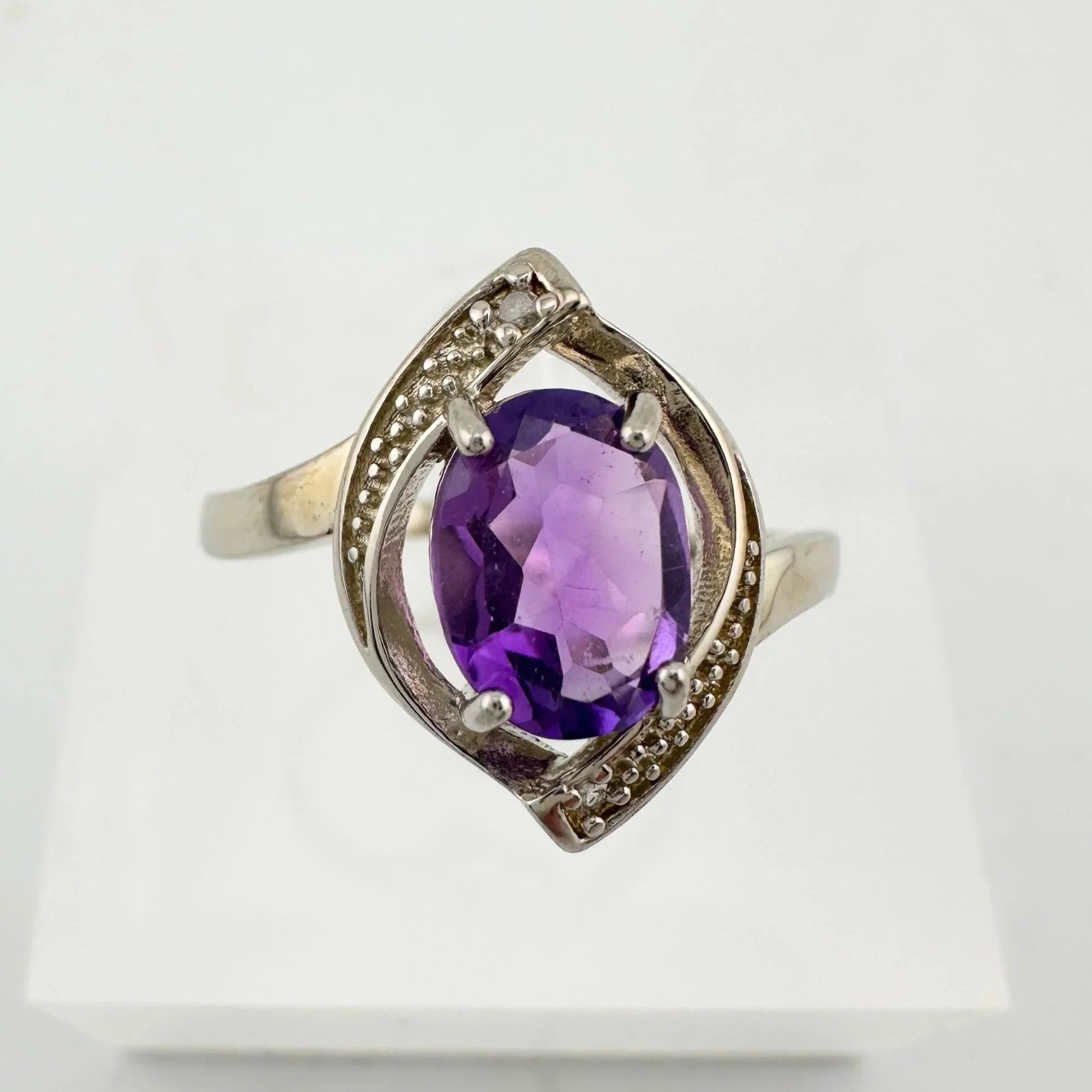 1.11 Carat Amethyst Ring with Diamond Accent - Sterling Silver - Size 7.5 - A+ Stuff